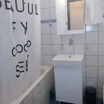 Daire Yellow Apartment, *